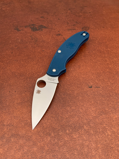 Spyderco UK Penknife™ Blue Lightweight CPM® SPY27®