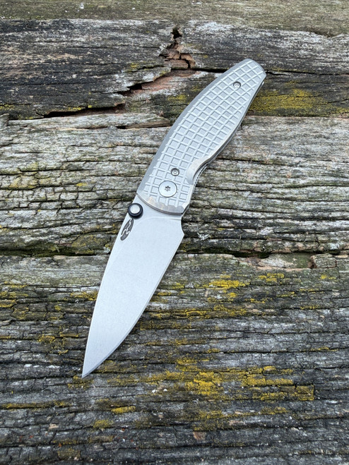 TRM NEUTRON 2™ Titanium Frag