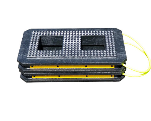 JYD Industries Dog Paw Cribbing Block