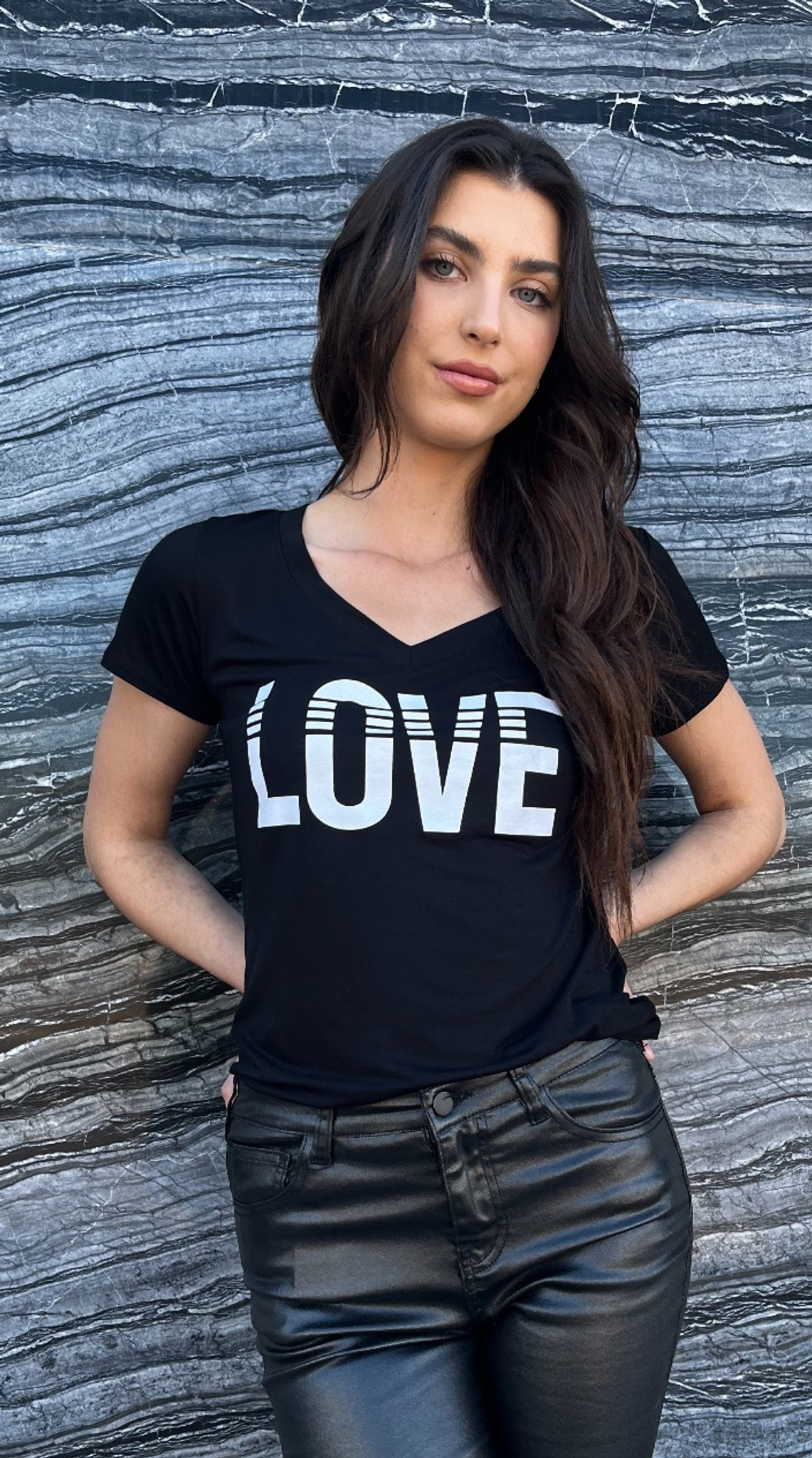LOVE STRIPE S/S VNECK TEE with SCATTERED STRIPED HEARTS on Back (Black)