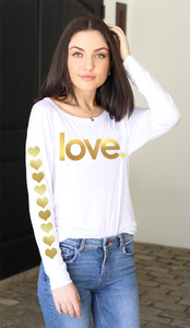 GOLD FOIL LOVE. L/S TEE with a HEARTS GRAPHIC IN GOLD FOIL on ARM (White)
