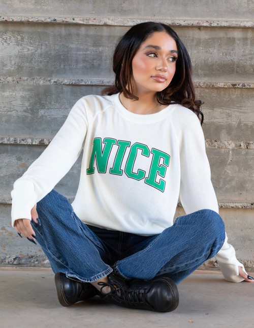 NICE LIGHTWEIGHT BRUSHED FLEECE PULLOVER TOP (White)