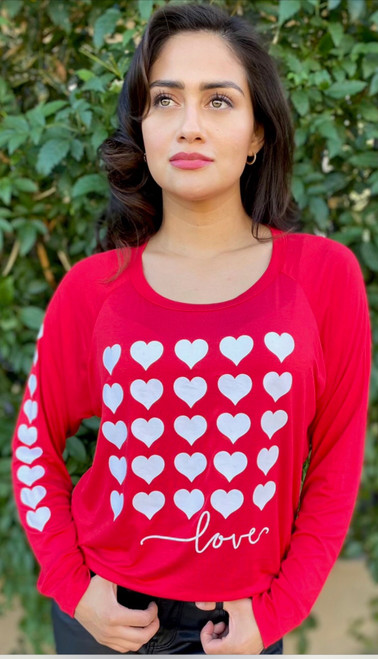 5 ROW HEARTS L/S TEE (Red)