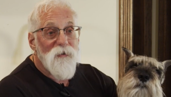 Uncle Brad kitchen by Express Kitchens