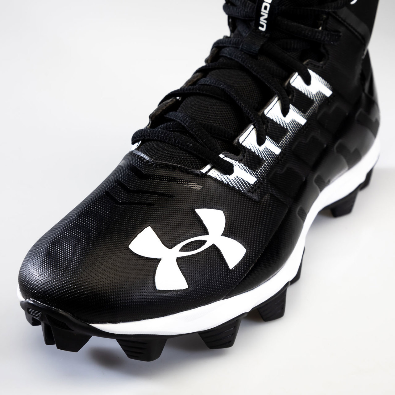 under armour renegade rm football cleats