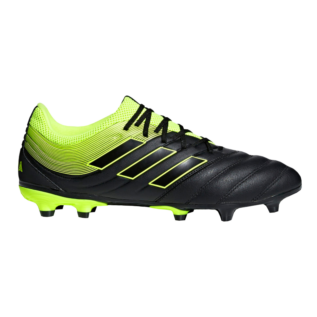 mens soccer cleats