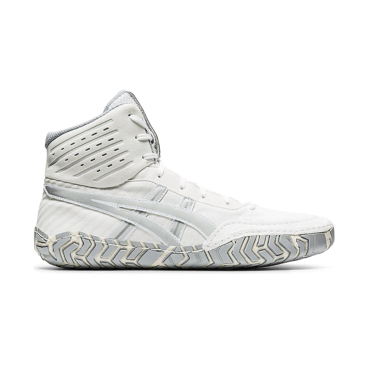 silver wrestling shoes