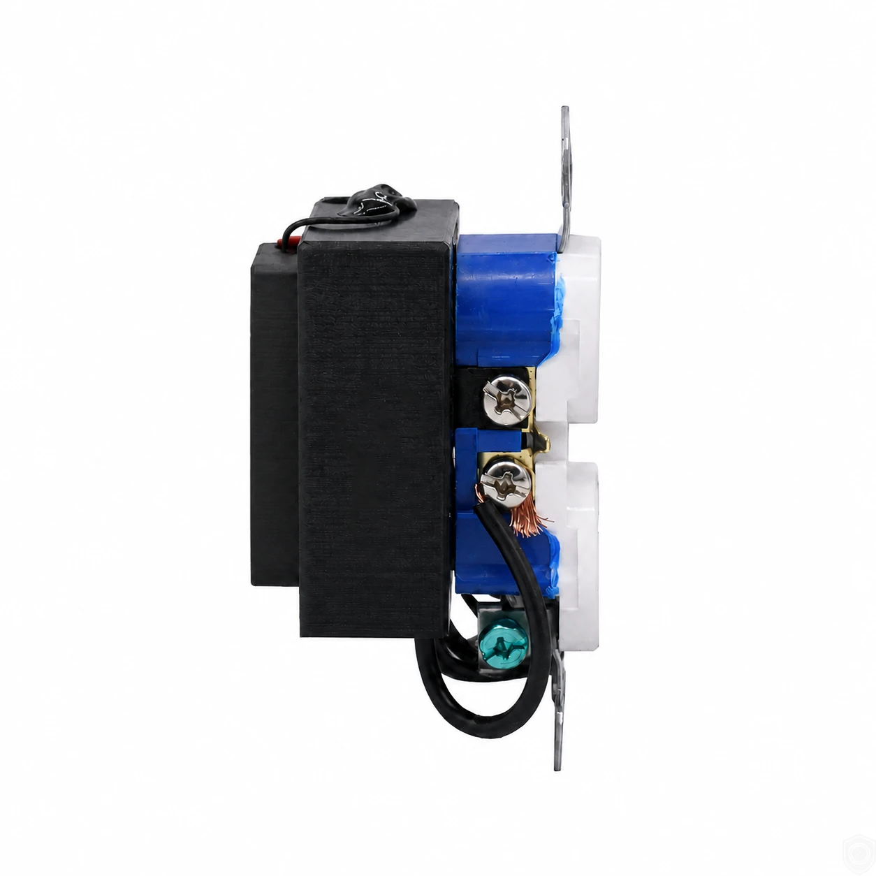 4K HD Wireless Camera in Receptacle Functional Outlet