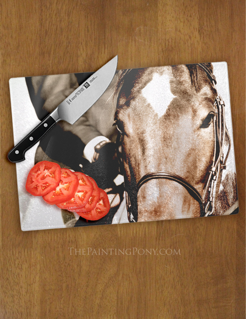 https://cdn11.bigcommerce.com/s-dthur0g/images/stencil/1280x1280/products/1289/10814/equestrian_show_horse_glass_cutting_board__69831.1523302224.jpg?c=2