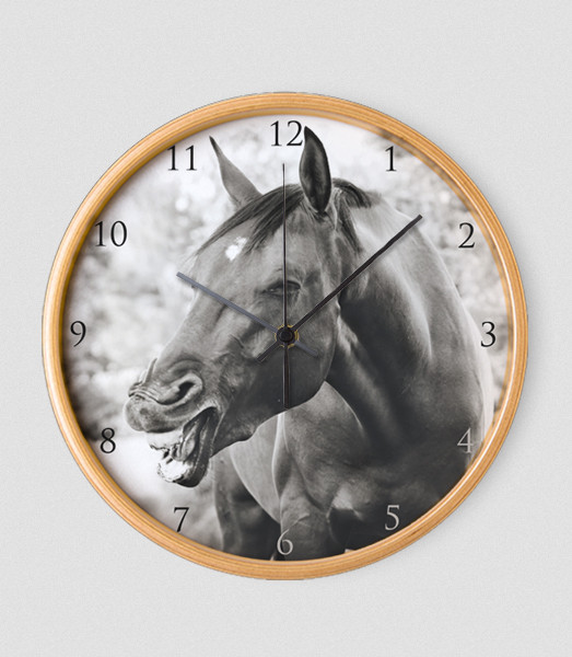 Funny Laughing Horse Equestrian Wall Clock The Painting Pony
