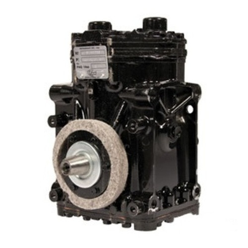 118250C92 | Compressor, New, York W/O Clutch (ER-210-R Rh Suction Rotolock Head) for Case®