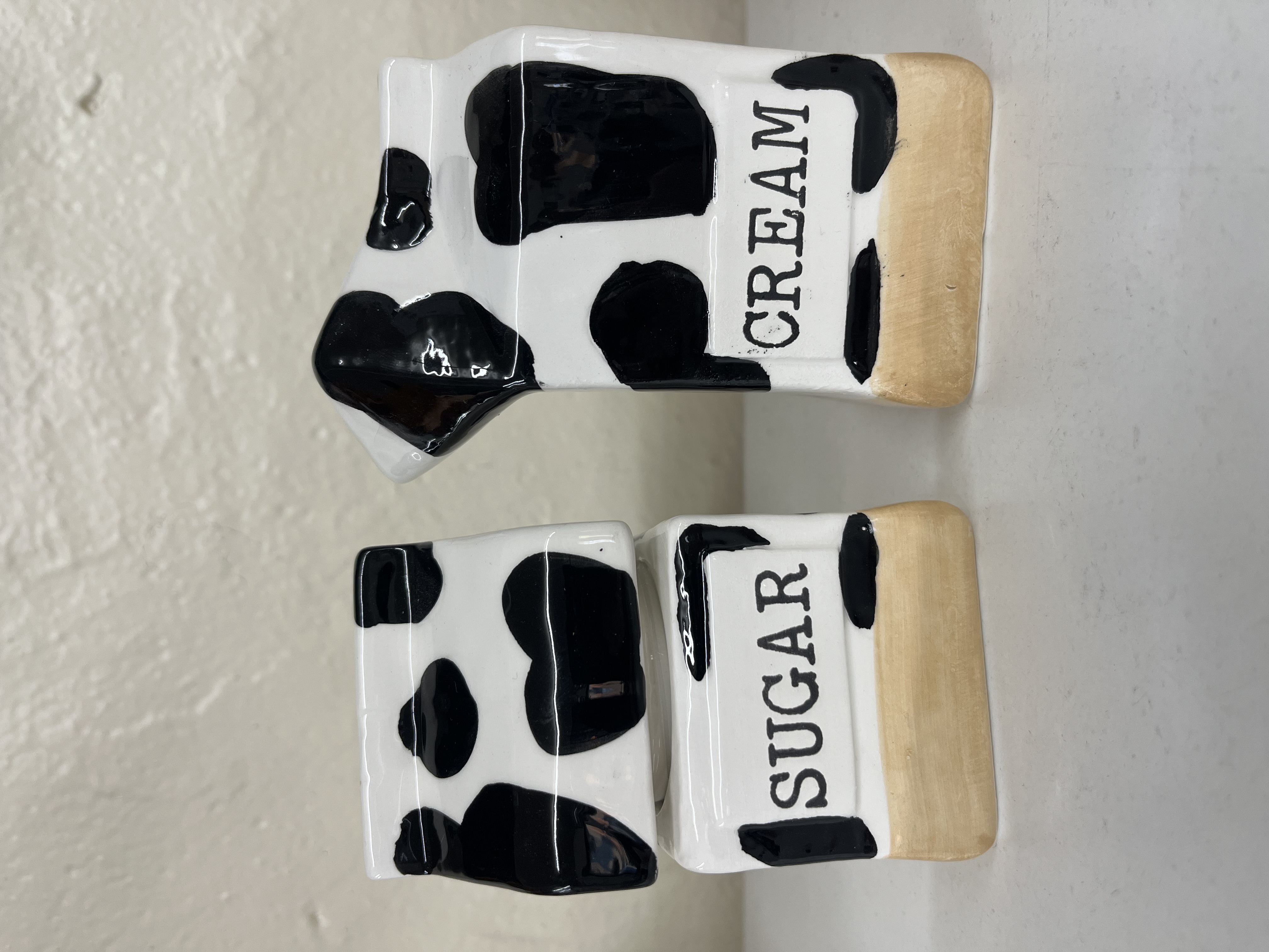 Cow Print Sugar/Creamer Set