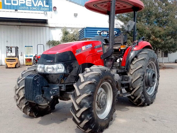 Tractor Case IH Farmall 100 DT - Año 2021