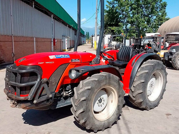 Tractor Antonio Carraro TGF-7800S 70 HP - Año 2013