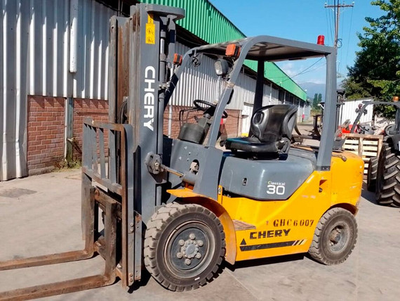 Grúa Horquilla Chery FL-30, 72 HP - Año 2015