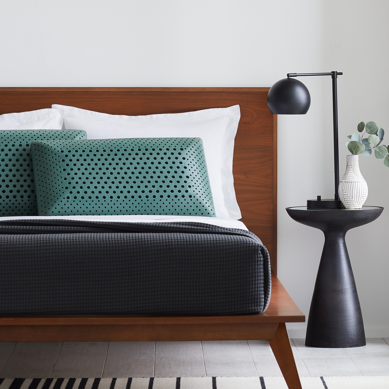 Zoned ActiveDough CBD Pillow with Aromatherapy Spray, Mid Loft