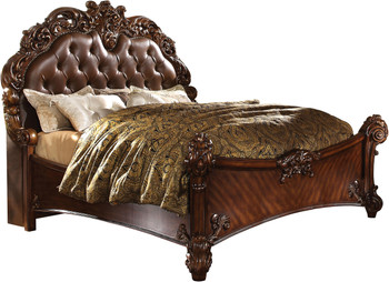 Crownwood Cherry Bedroom Set