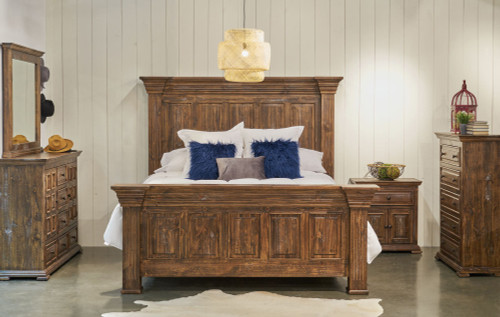 LAREDO Brown Oversized Bedroom Set