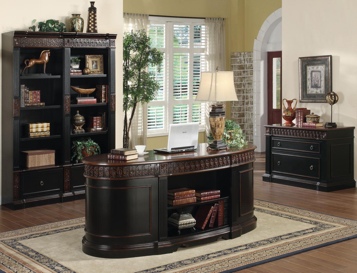 Tucker Two-Tone Collection Tucker Two-Tone Collection