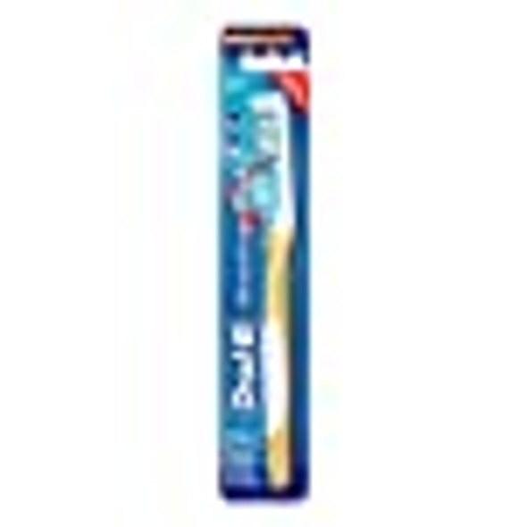 Oral-B Complete Clean Medium Toothbrush