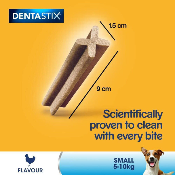 Pedigree DentaStix – Daily Dental Care Chews - Dog Treats for Small Dogs - 112 Sticks (Pack of 4)