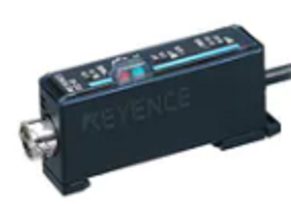 Keyence FS2-65P Fiber Photoelectric Sensor, Fiber Amplifier, Cable Type, PNP