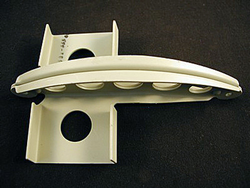 U40501-000   UNIVAIR AILERON CONTROL HORN - FITS PIPER U40501-000   UNIVAIR AILERON CONTROL HORN - FITS PIPER