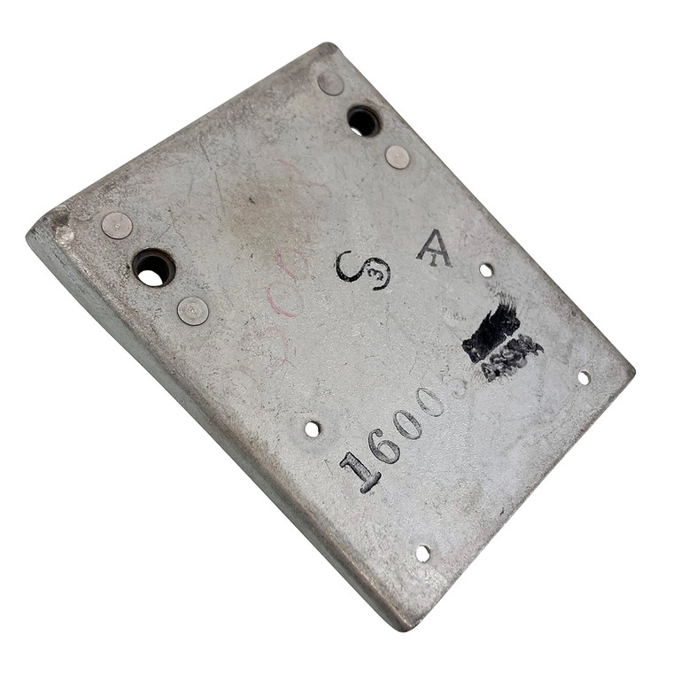 415-16005   ERCOUPE AILERON HINGE FITTING