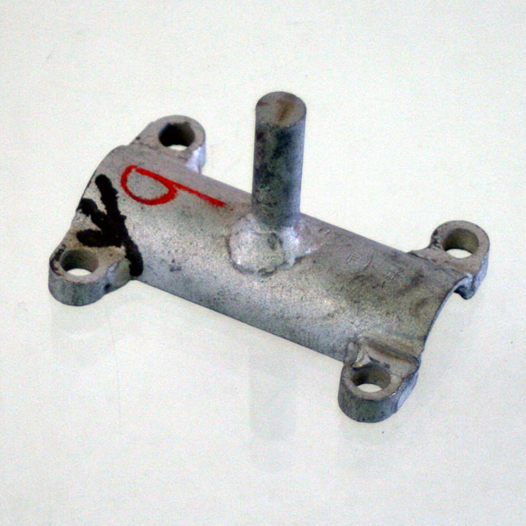 415-52182-2   ERCOUPE HOLDER - RIGHT HALF