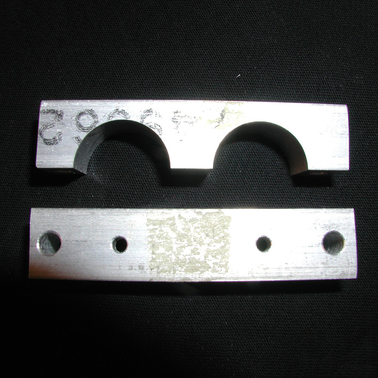 -185012   LUSCOMBE BEARING BLOCK SET