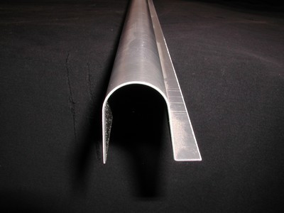 -13847-000   PIPER RUDDER CABLE GUARD - LEFT