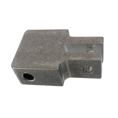 U18410   LUSCOMBE OUTBOARD ELEVATOR HINGE