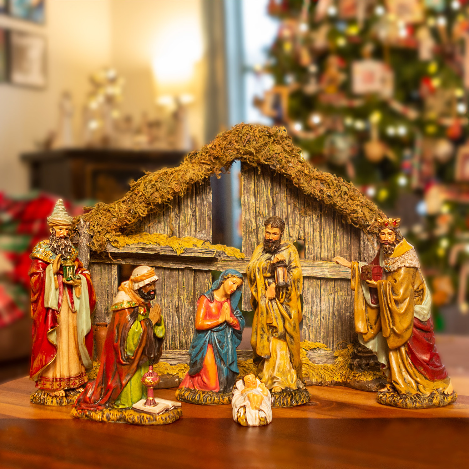 Colorful & Classic Nativity Set - 7 Pieces