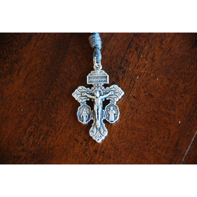 Mini Memento Mori Pardon Crucifix Paracord Rosary
