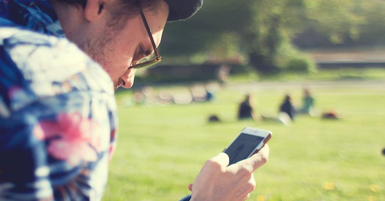 The Impact of LCD Screens on PostConcussion Syndrome TheraSpecs