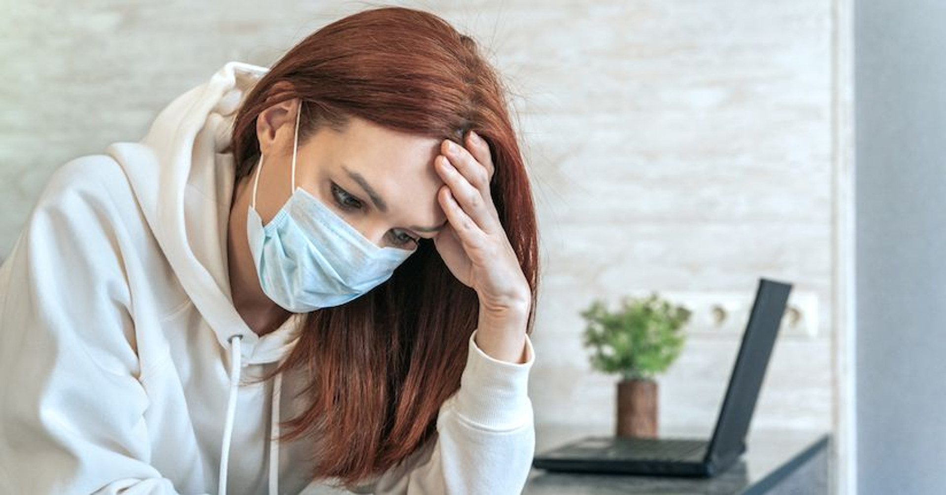 Headaches and Light Sensitivity During and After COVID19 Infection