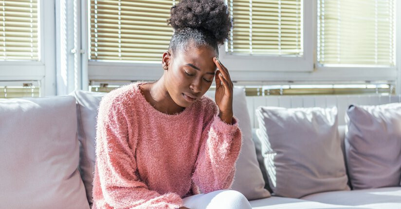 Headaches with Light Sensitivity Types, Risk Factors, and Treatments