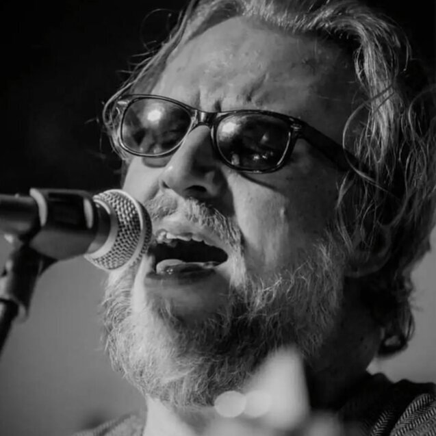 Kris wearing FL-Pro Classic TheraSpecs