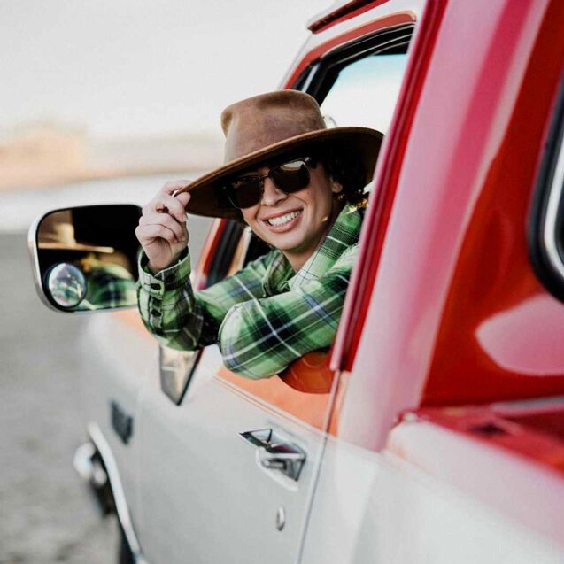 Lasha wearing TheraSpecs FL-Sun