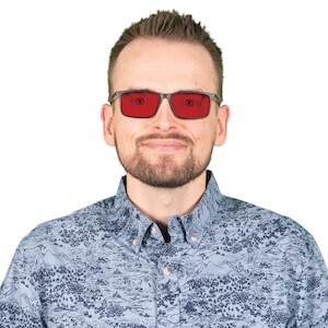 Man wearing FL-Pro Max TheraSpecs