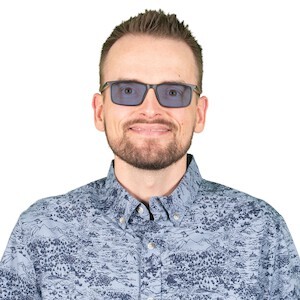 Man wearing Z-Blue Extra TheraSpecs