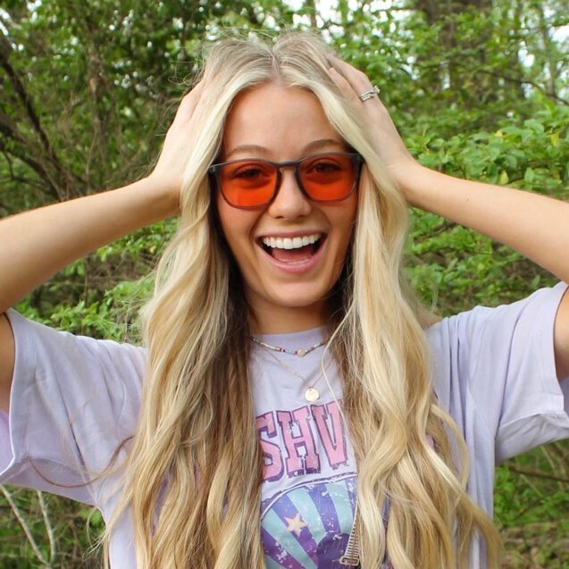 Natalie wearing FL-Pro TheraSpecs, Lane frame