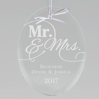 Mr and Mrs Keepsake Ornament - Oval (EG0067)