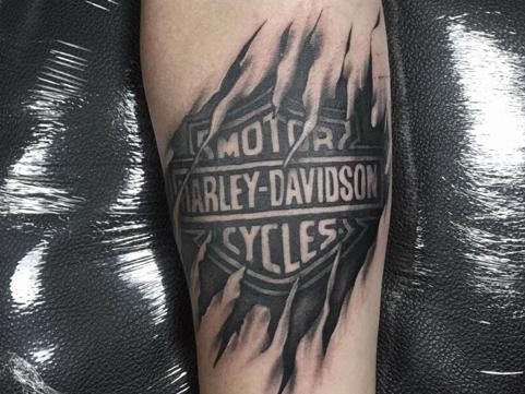 YARK TATTOO ยาก แททท on Instagram harley davidson                     สกโดย ชางบอส yommabantatoo                    ข อ ใ ห ม ค ว า