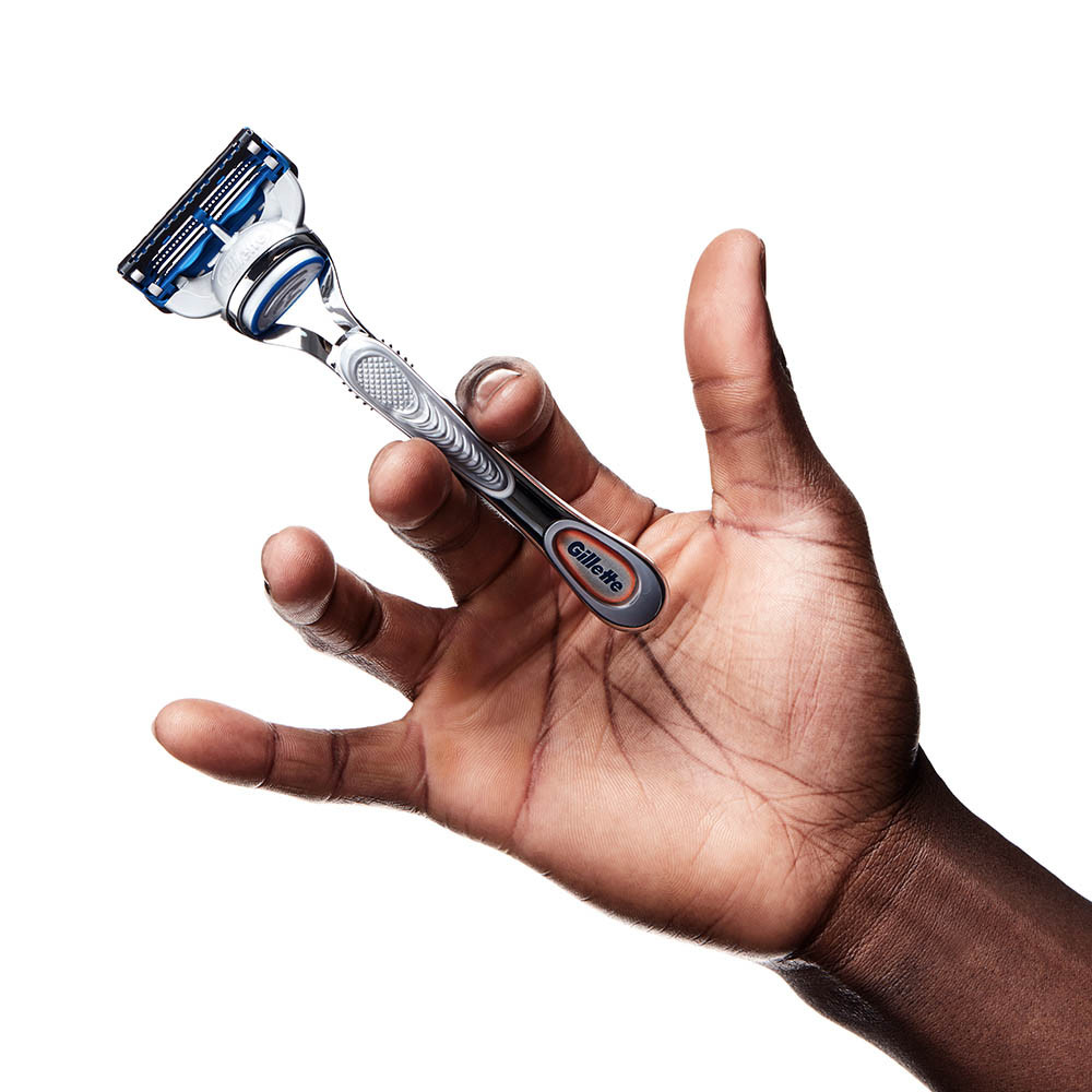 SkinGuard™ Men’s Razor Blade Refills | Gillette®