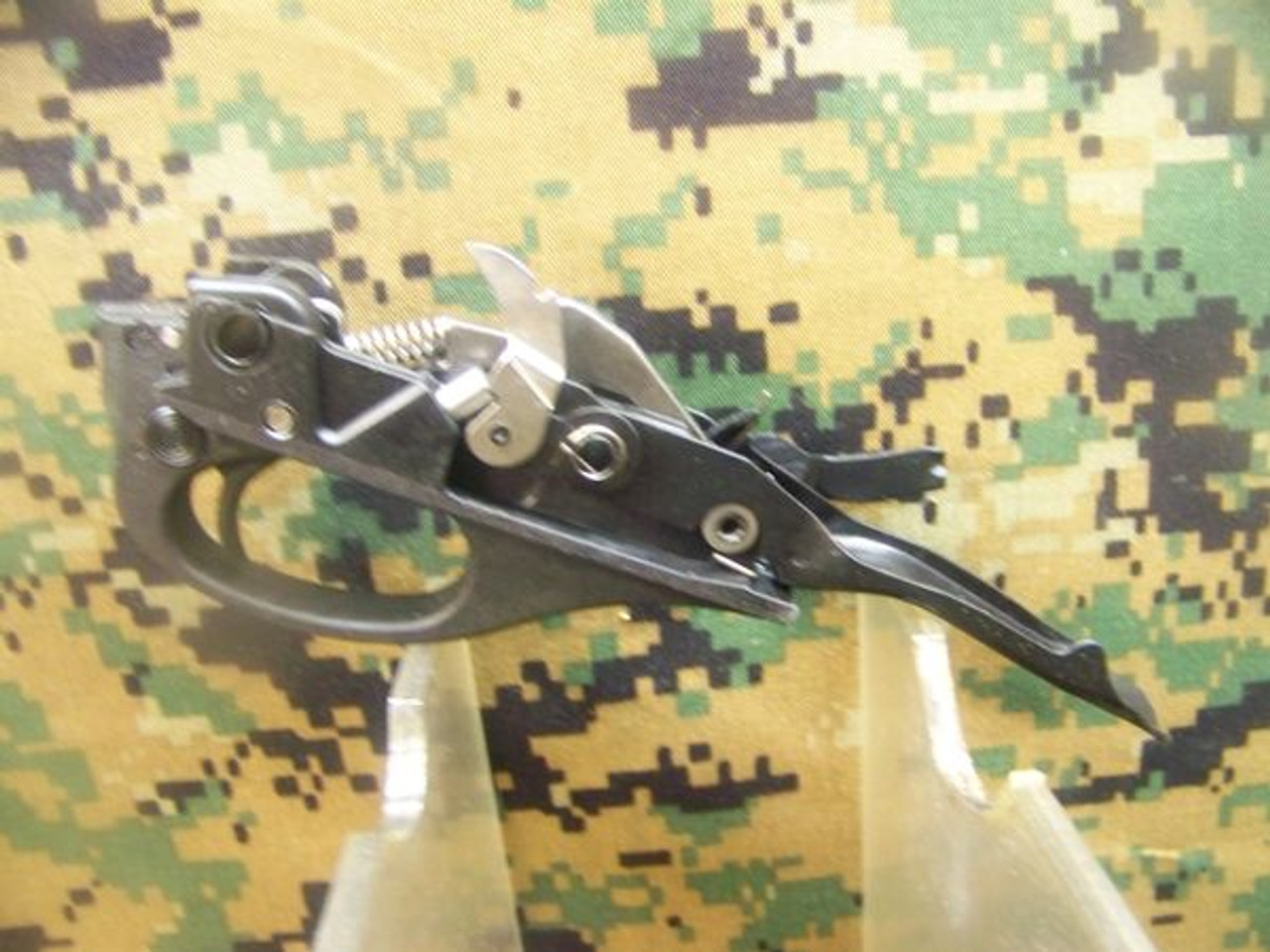 Remington 12ga 870 Trigger Plate Assembly, Polymer Black
