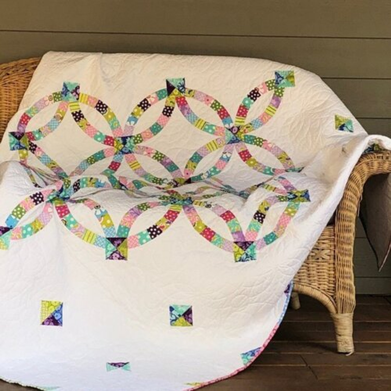 Double Wedding Ring Quilt