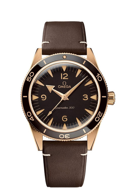 OMEGA Seamaster 300 co-axial Master Chronometer 41 mm, close-up of the luxury watch with black dial, gold-tone case, and dark brown leather strap.