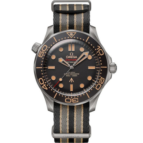 Omega Seamaster Diver 300M co-axial Master Chronometer 42 mm, black dial with beige accents, stainless steel case, and NATO strap with black, beige, and gray stripes.