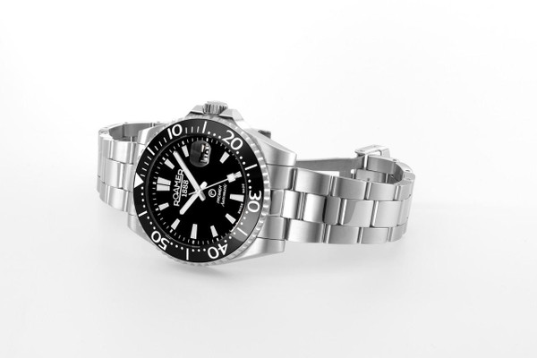 Roamer Watch, stainless steel wristwatch with black dial, luminous hands, date display, and rotating bezel.